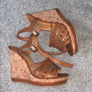 Cork Wedges